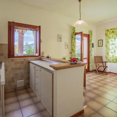 Vanna Bilo B - Bilocale Casa Ajali